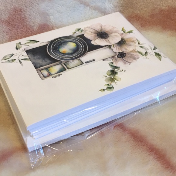 Floral Camera Note Card Set of 8 with solid white envelopes NWT 4.50” X 6” - Picture 5 of 8